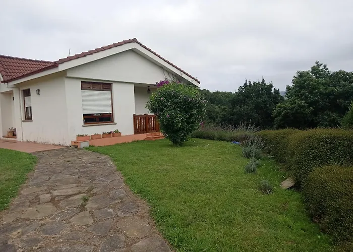 Casa Vacacional Buganvillas * Sierra (Cantabria)